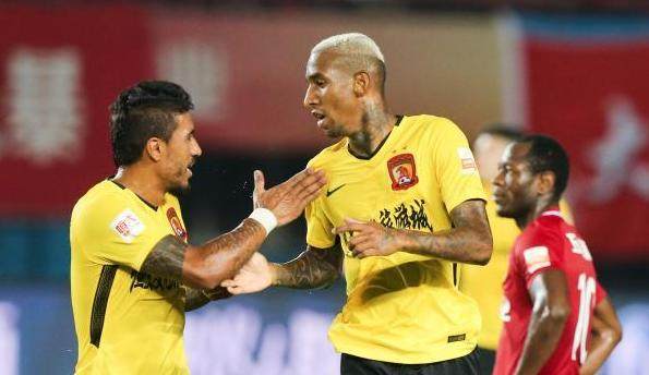 河南建业与广州恒大对决,四面楚歌 河南建业与广州恒大对决,四面楚歌