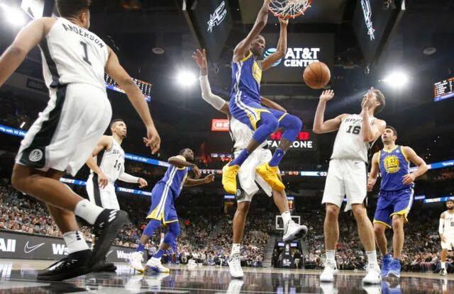 勇士逆转马刺,夺得胜利 勇士逆转马刺,夺得胜利