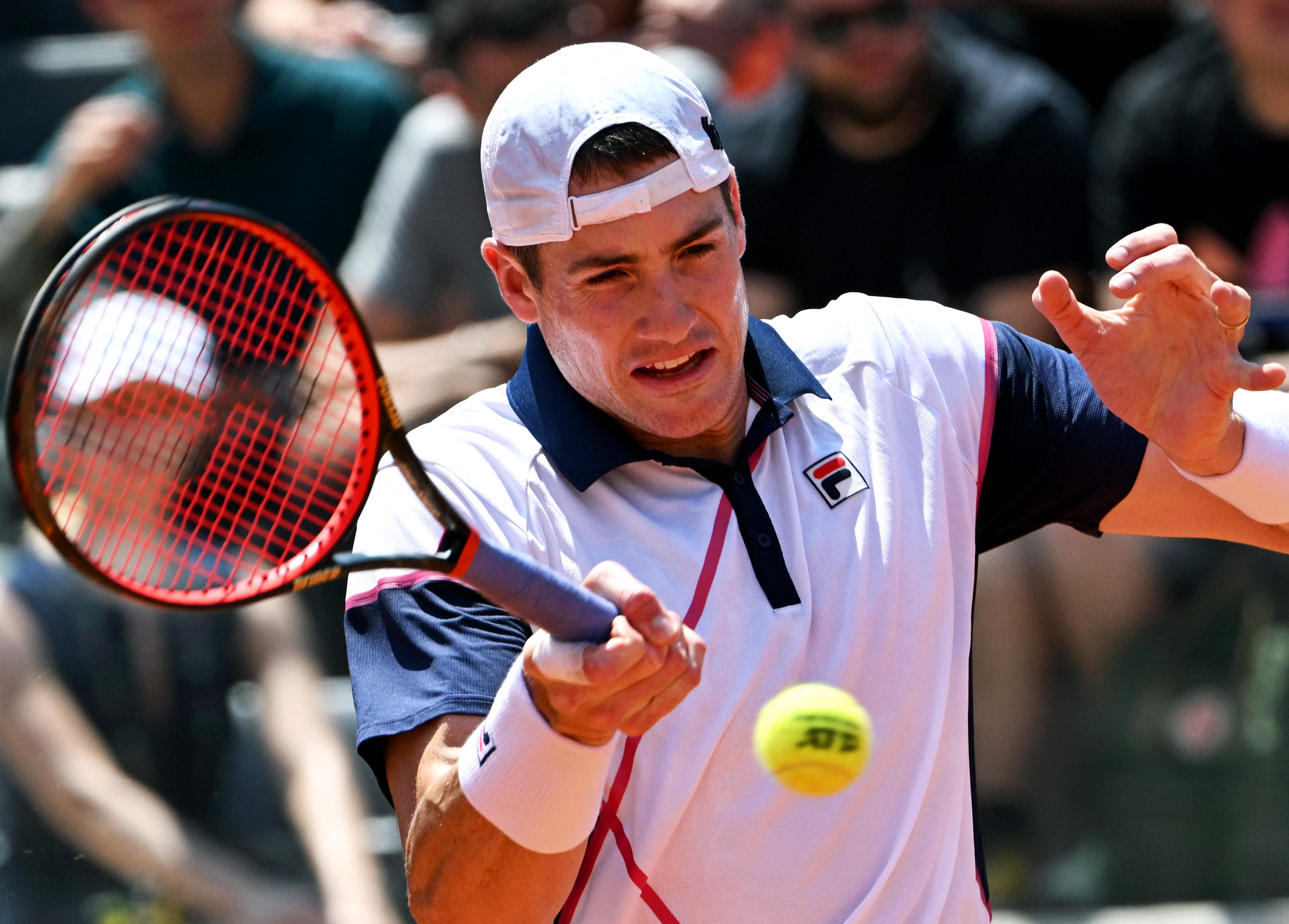 意大利网球队强势澳大利亚网球队，纳达尔送出助攻