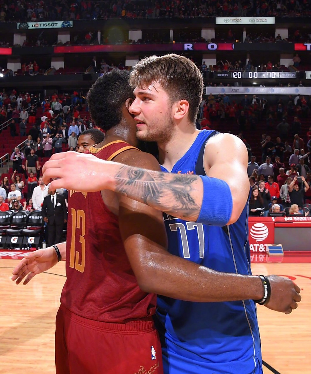 包含独行侠惜败奇才,继续低迷状态的词条 包含独行侠惜败奇才,继续低迷状态的词条