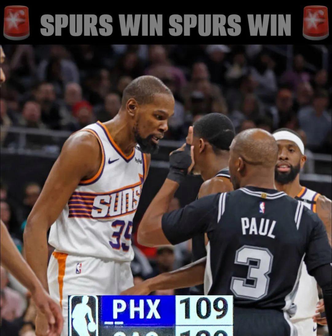 76人主场战胜快船,守住榜首位置 76人主场战胜快船,守住榜首位置