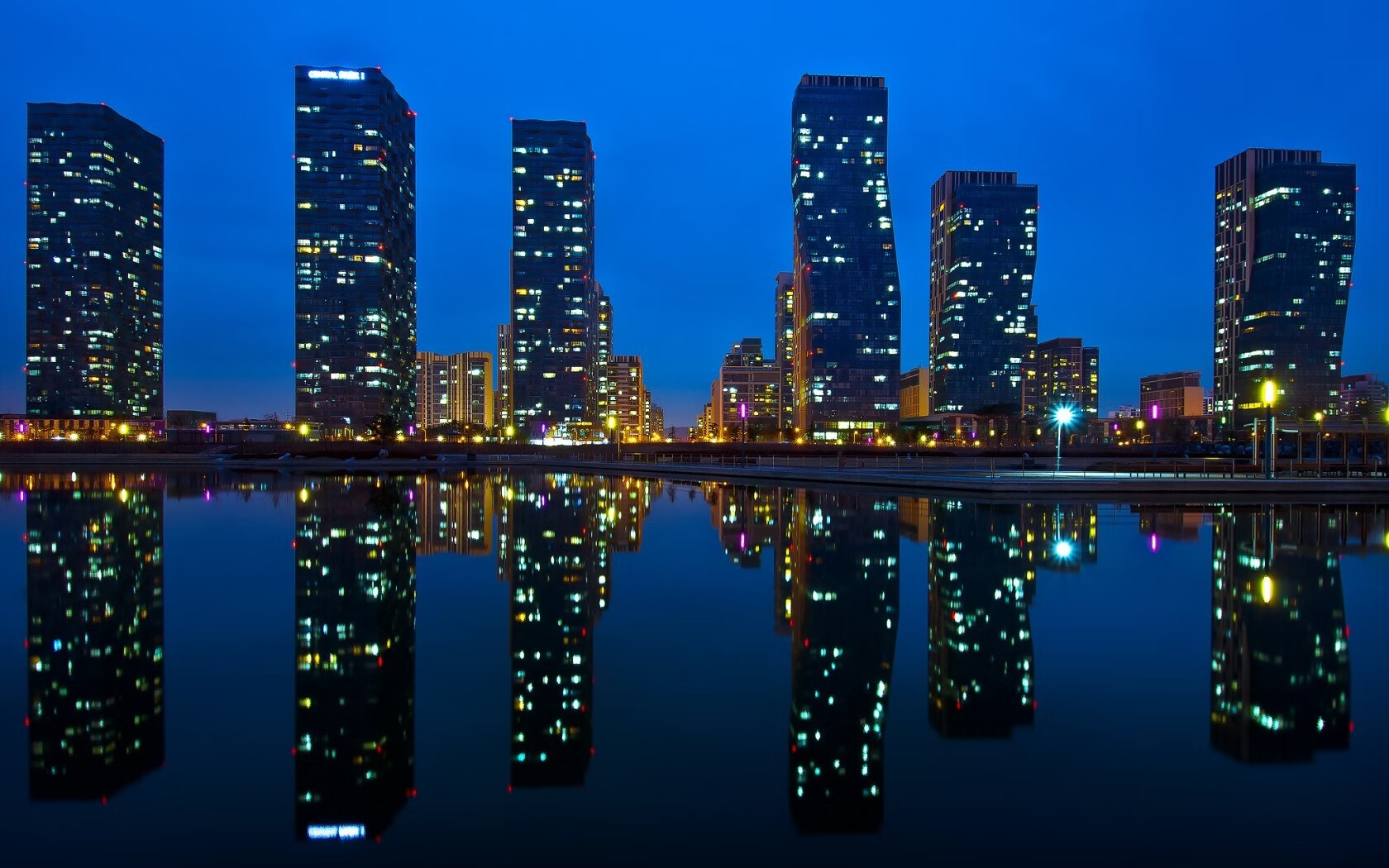 西决生死战,火箭强势击溃鹈鹕,挺进总决赛之路